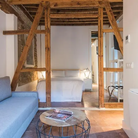 La Casa De La Tuerta By Ap *